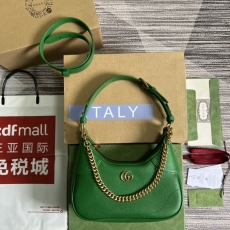 Gucci Hobo Bags